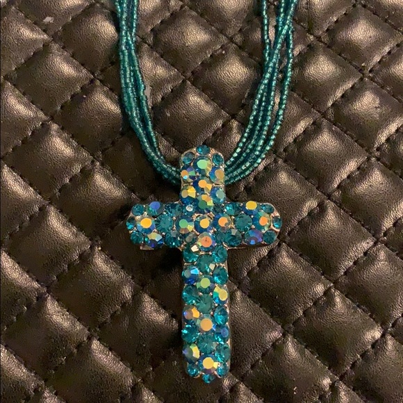 Buckle Jewelry - Buckle Teal Crystal Rhinestone Cross Necklace